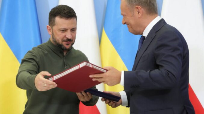 Ba Lan từ chối Ukraine, tình trạng thiếu vũ khí lại trở nên nghiêm trọng