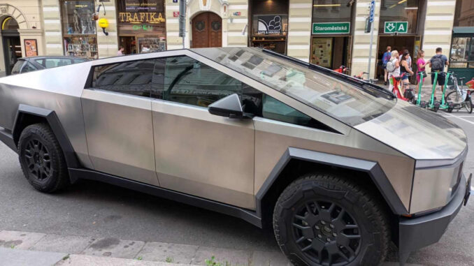 Châu Âu lo ngại an toàn khi Tesla Cybertruck bị phản đối