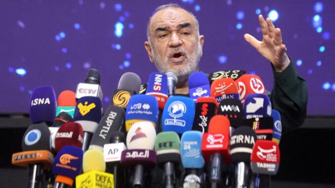 Iran khiến Israel "lạnh gáy" với những động thái nhe nanh