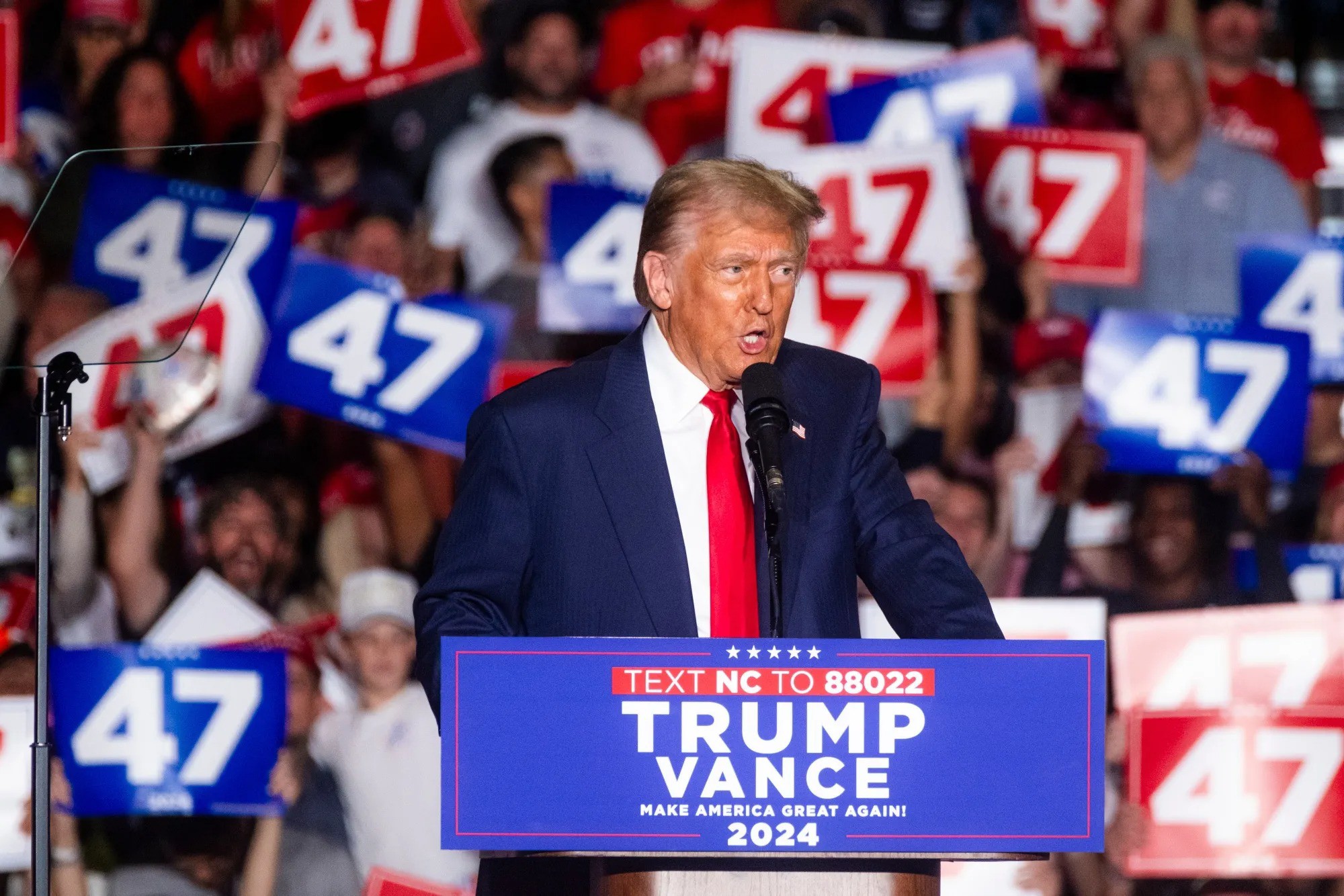 Đế chế kinh doanh khủng cùng khối tài sản khổng lồ của ông Donald Trump - 6