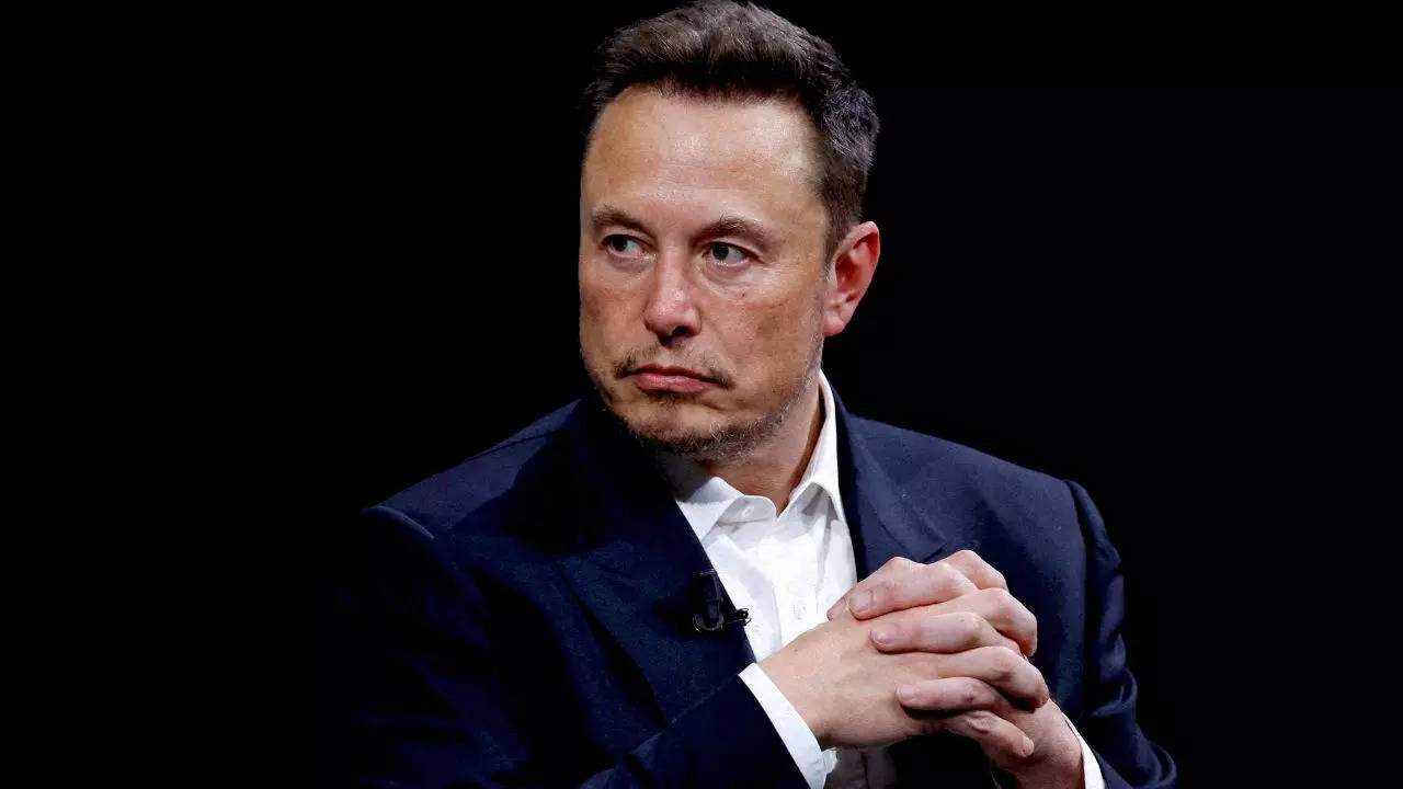 Elon Musk đưa ra cảnh báo gây sốc