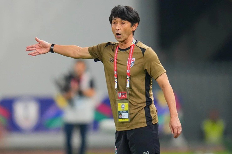 HLV Masatada Ishii ký hợp đồng đến hết World Cup 2026 với ĐT Thái Lan