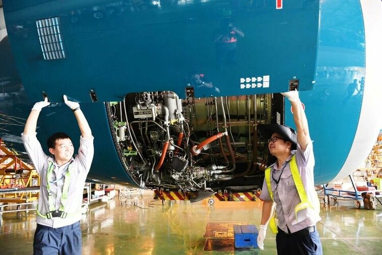 bao-duong-may-bay-vietnam-airlines-0610-6802_webp_75.jpg