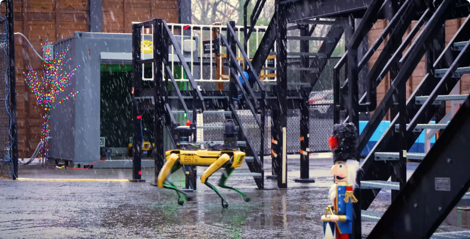 Screenshot 2024-12-25 at 08-44-38 Happy Holidays 2024 Boston Dynamics - YouTube.png