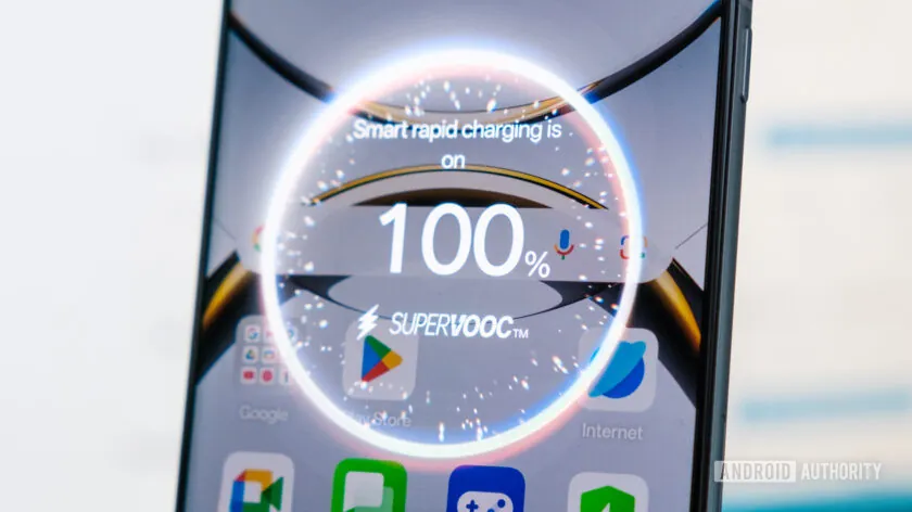 Oppo giảm tốc độ sạc SuperVOOC để tăng độ bền: Nhanh chóng nhưng cẩn thận