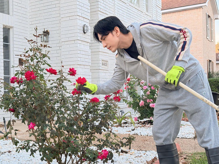 Đan Trường thường xuyên giới thiệu ngôi nhà ở Mỹ trên trang cá nhân