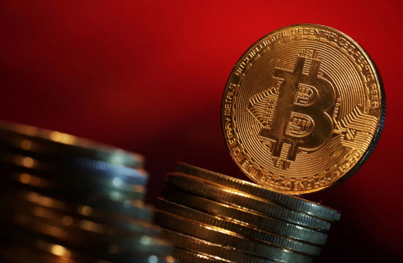 Bitcoin giảm mạnh