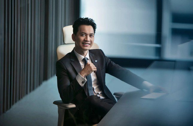 Thù lao của Chủ tịch Hội đồng quản trị ACB Trần Hùng Huy là 4,2 tỷ đồng trong 6 tháng.