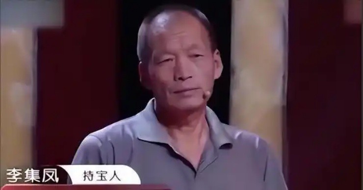 Cụ ông 70 tuổi đào được kho báu “khủng” khi đang sửa nhà - 4