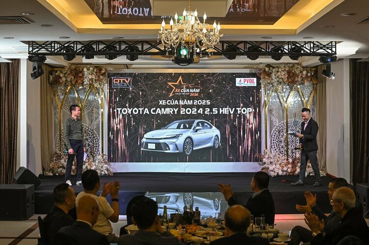 XE CỦA NĂM 2025.jpg