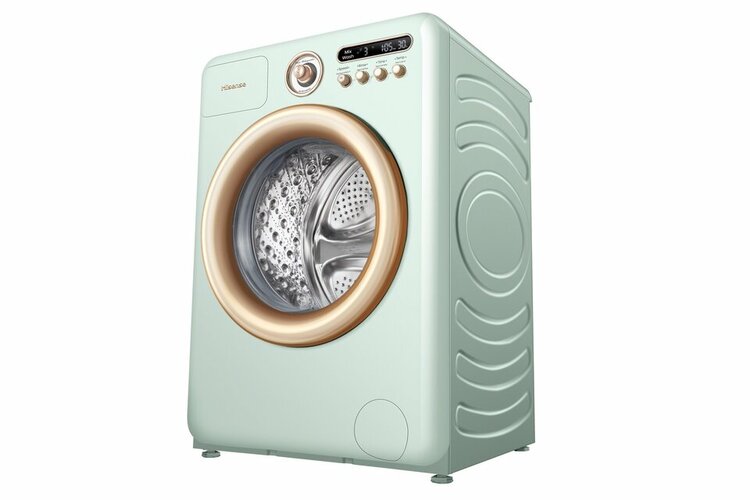 Hisense_7_ko lo go.jpg