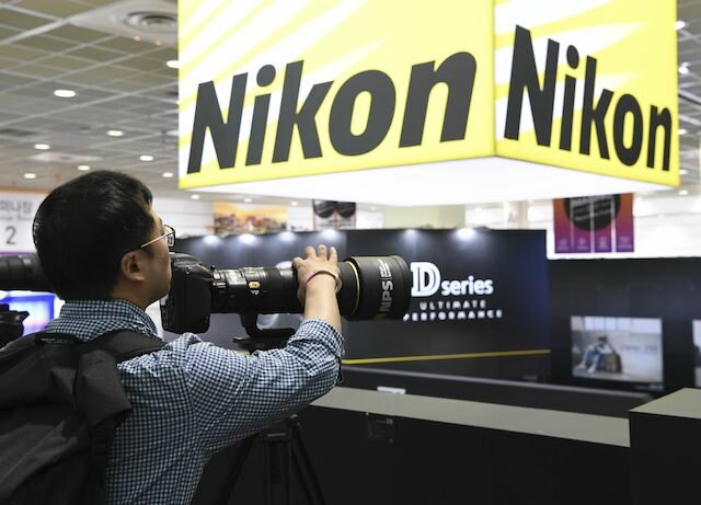 Nikon D5 in korea.jpg