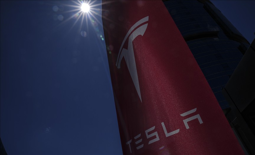 Elon Musk hưởng lợi lớn từ nhiệm kỳ hai của ông Trump, hiện giàu cỡ nào? - 1