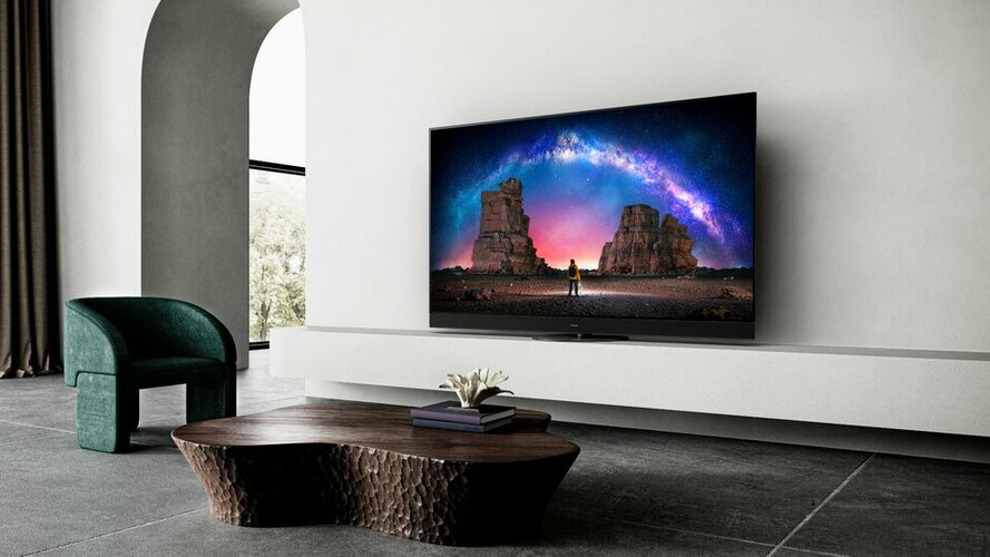 panasonic LZ2000.jpg