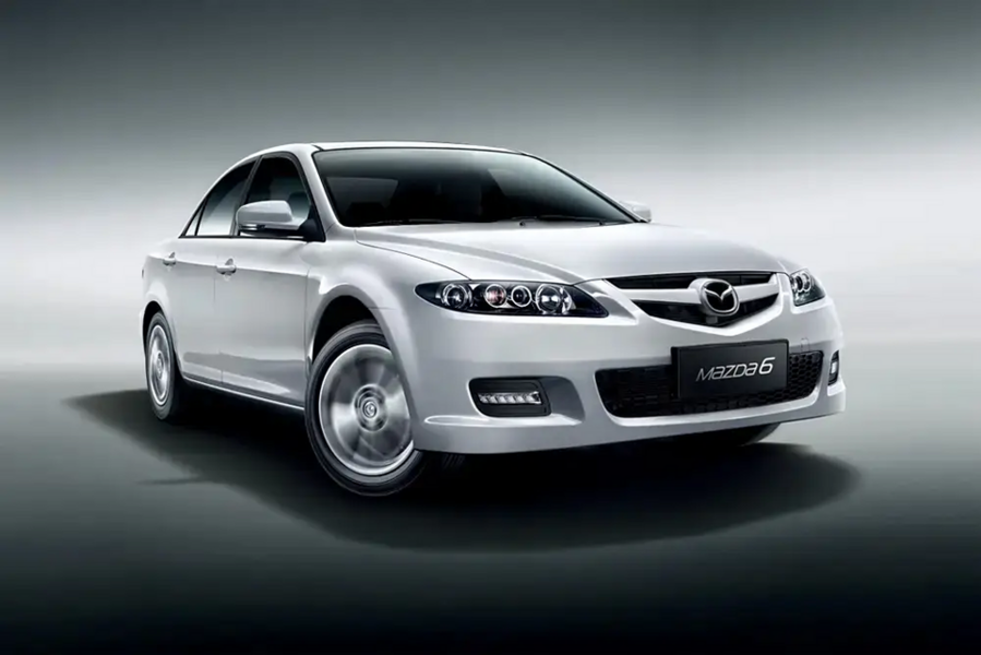 Ford Focus và Mazda6 dừng sản xuất: Đã đến lúc xe xăng bước sang trang mới?