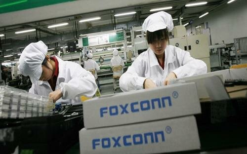 Foxconn-9d0bb_jpg_75.jpg