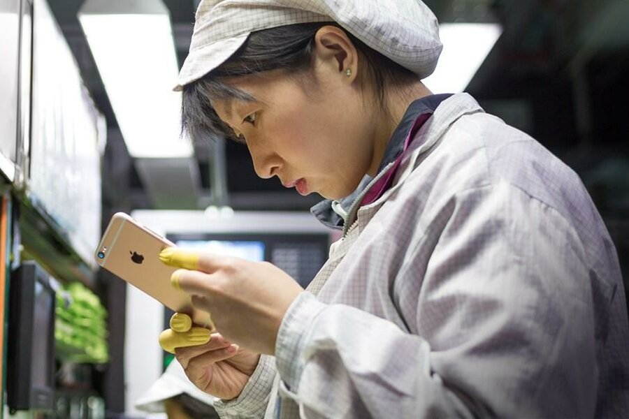 foxconn-len-ke-hoach-thay-the-cong-nhap-lap-rap-iphone-bang-robots-3_jpg_75.jpg